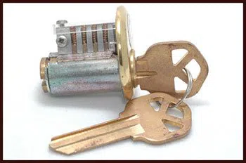 Usa Locksmith Service Miami, FL 305-744-5797 Usa Locksmith Service Miami, FL 305-744-5797 - 9-rekey